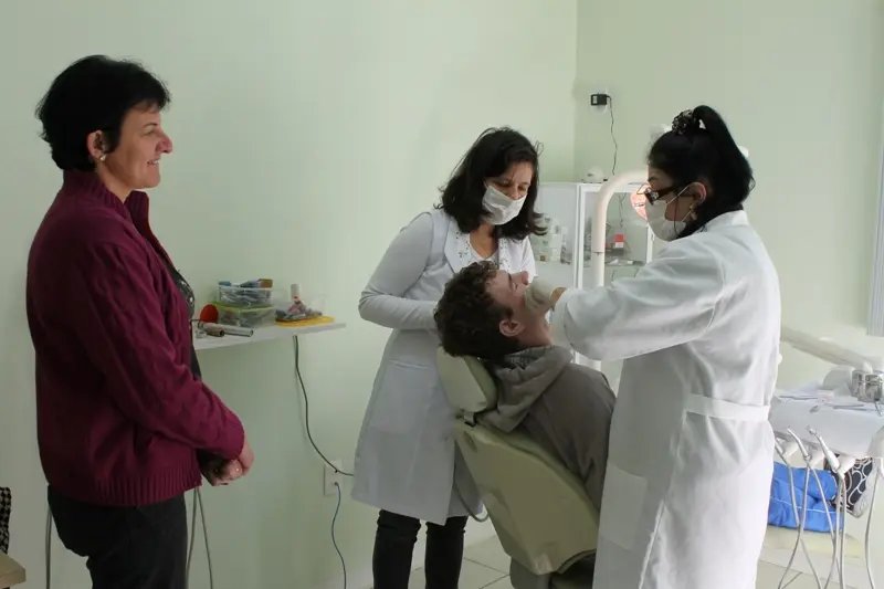 Apae recebe apoio para atendimento odontológico
