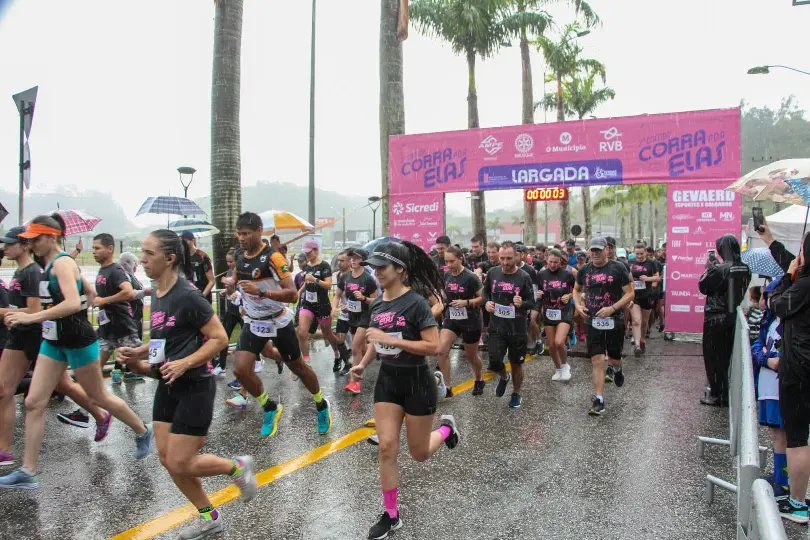 2&ordf; Corra Por Elas doa mais de R$ 72 mil