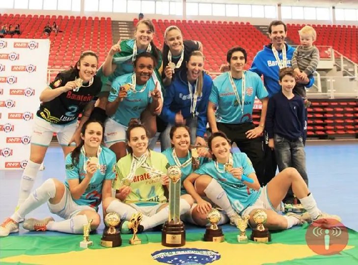 Barateiro Futsal goleia e fatura Copa Libertadores