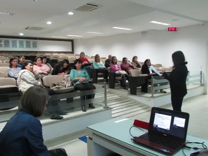 Inicia o Alfabetização na Idade Certa