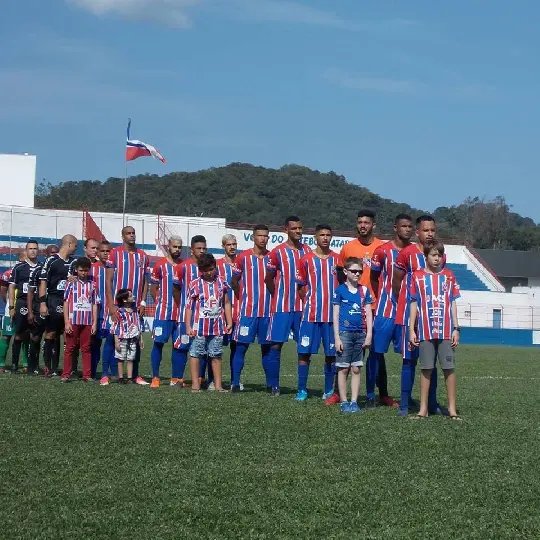 S&aacute;bado &eacute; dia de Carlos Renaux em campo