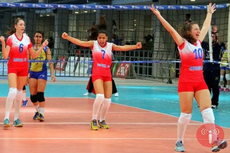 Colégio Cultura classificado no vôlei feminino