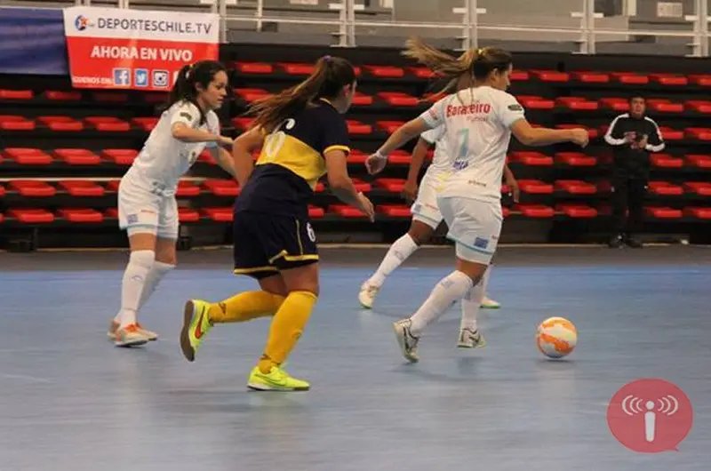 Goteiras adiam novamente jogo do Barateiro Futsal