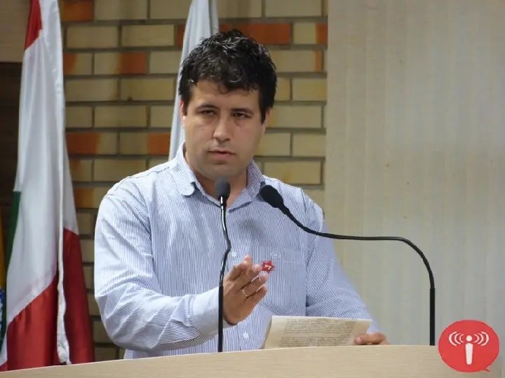 Belotto assume vaga na Câmara