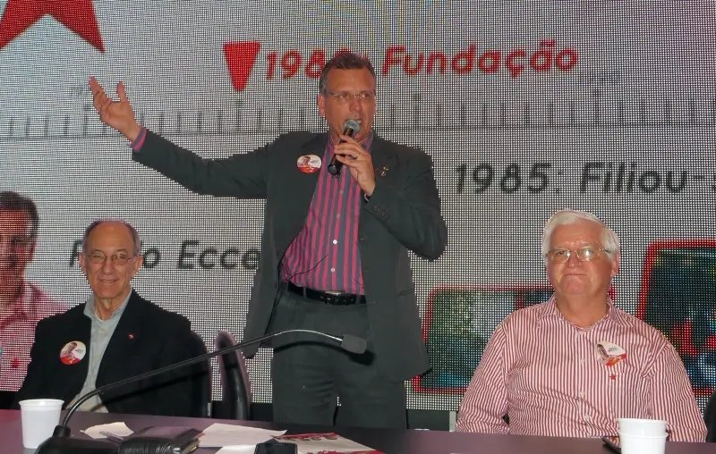 Eccel lança candidatura à presidência do PT 