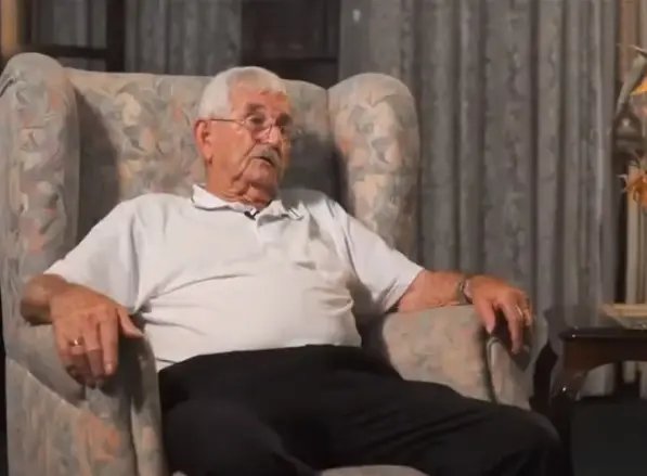 Com 65 anos na Vila Quisiana, seu Euwaldo recebe homenagem