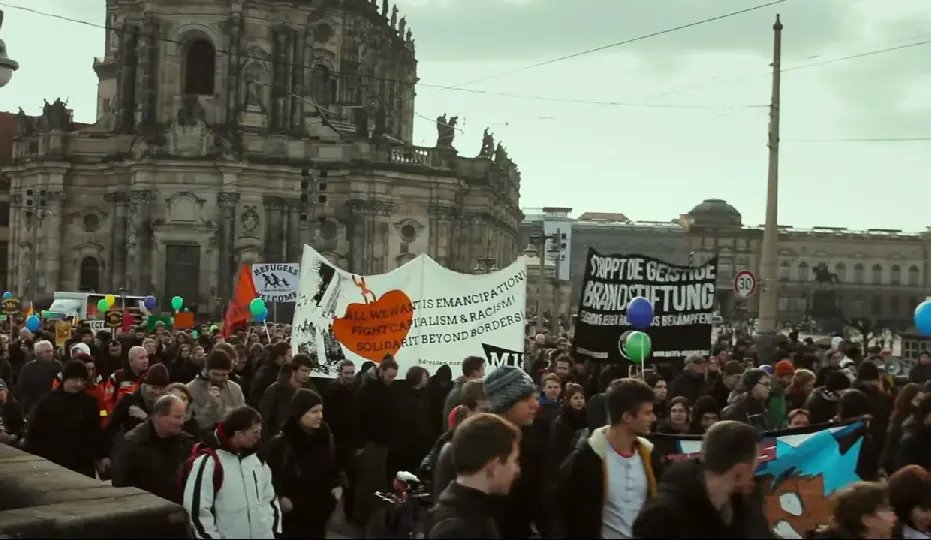 Documentário de brusquense estreia nos cinemas