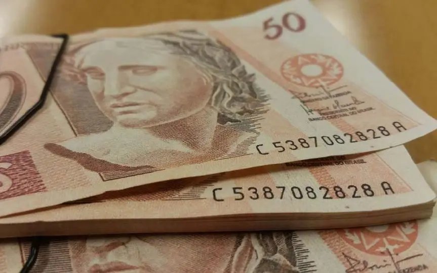 Filha desaparece de forma estranha após mãe receber dinheiro