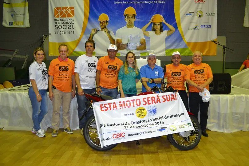 Cerca de 4 mil passam pelo Dia Nacional da Construção Social em Brusque