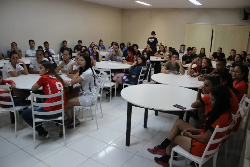 Prefeitura lan&ccedil;a oficialmente o Municipal de Futsal Feminino