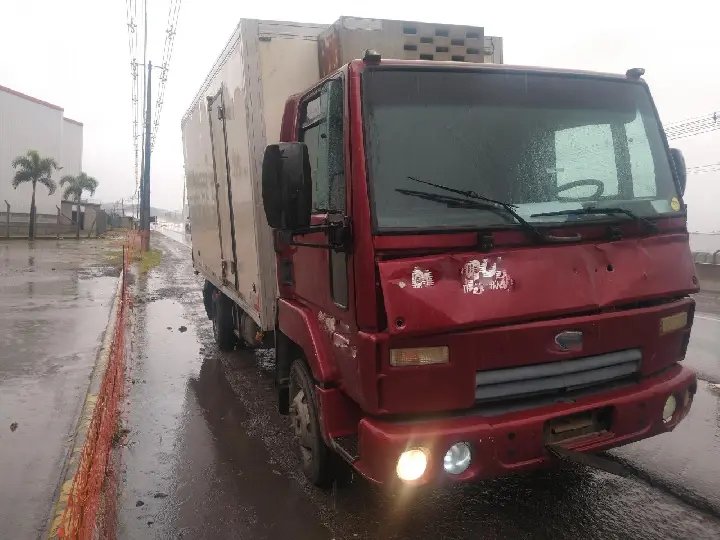 Acidente envolve dois caminh&otilde;es na rodovia Ant&ocirc;nio Heil