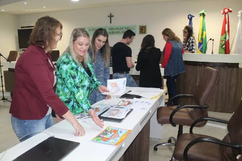 Divulgados os vencedores do 2&ordf; Concurso Talento Guabirubense de Pintura, Desenho e Reda&ccedil;&atilde;o