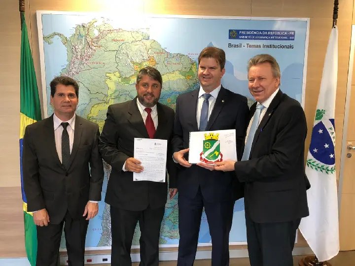 Secret&aacute;rio de Assist&ecirc;ncia Social apresenta projetos para novos planos habitacionais