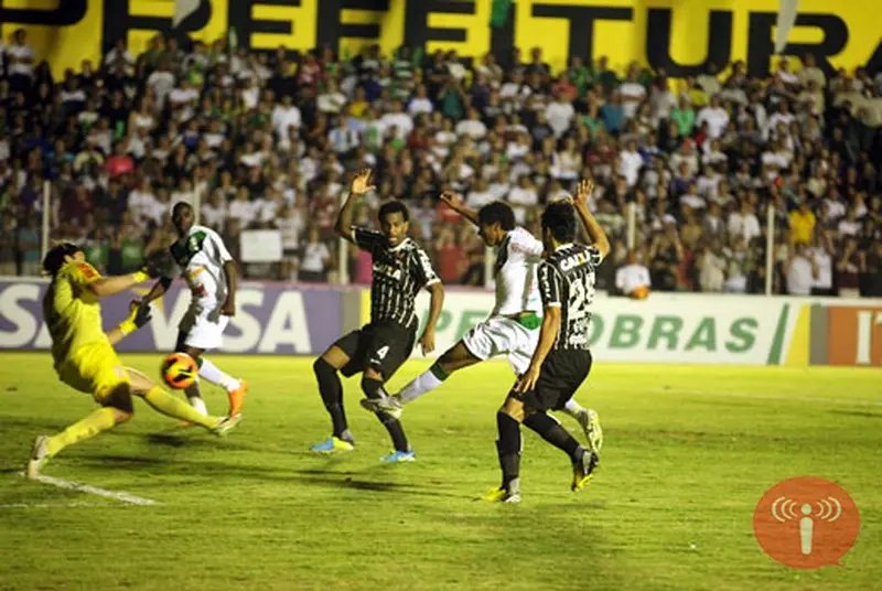 Luverdense surpreende e vence Corinthians
