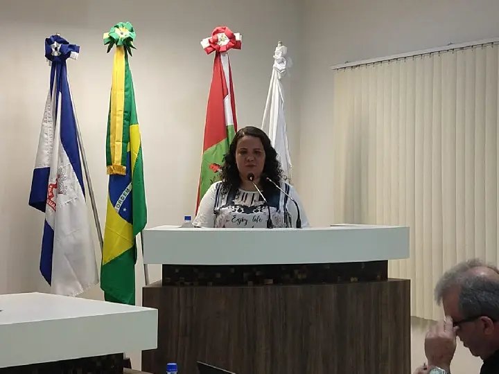Bruna Day assume uma cadeira no legislativo por 30 dias