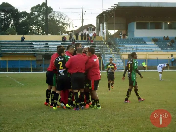 Brusque vence Porto com gol nos minutos finais