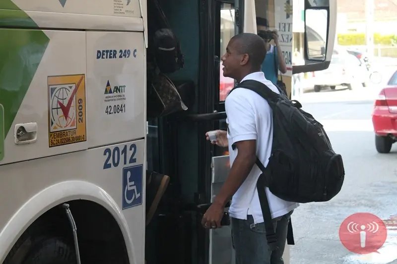 Time viaja a Mafra para se aproximar do acesso
