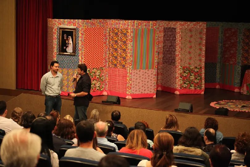 Temporada de teatro está aberta no Cescb