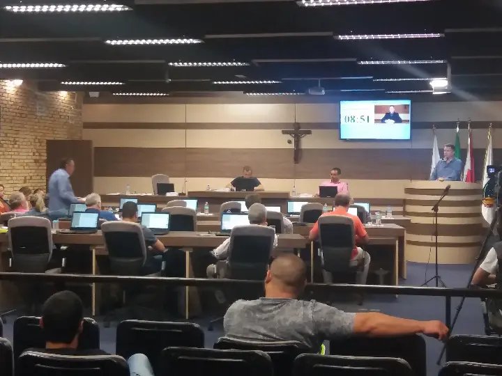 Sessão de homenagens ao cabo Everaldo