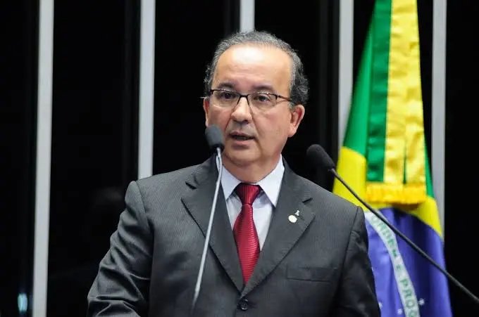 Jorginho Mello (PL) &eacute; eleito governador de SC