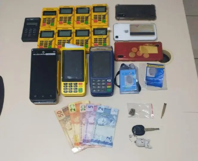Tr&ecirc;s homens s&atilde;o presos por aplicar o &lsquo;Golpe do Cart&atilde;o&rsquo;, em Brusque