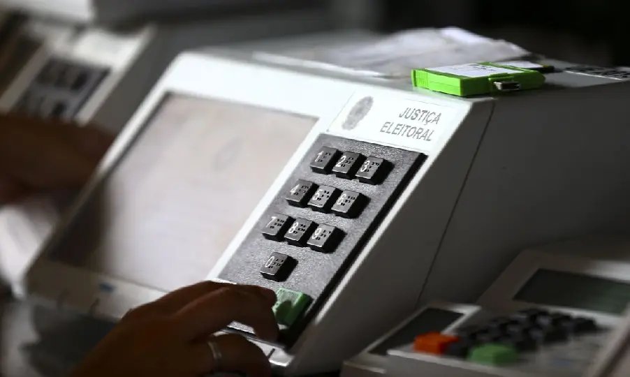 Sobe para 1.883 total de urnas substitu&iacute;das em todo pa&iacute;s