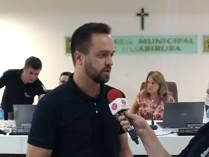 Vereador pede reparos nas pavimenta&ccedil;&otilde;es de ruas