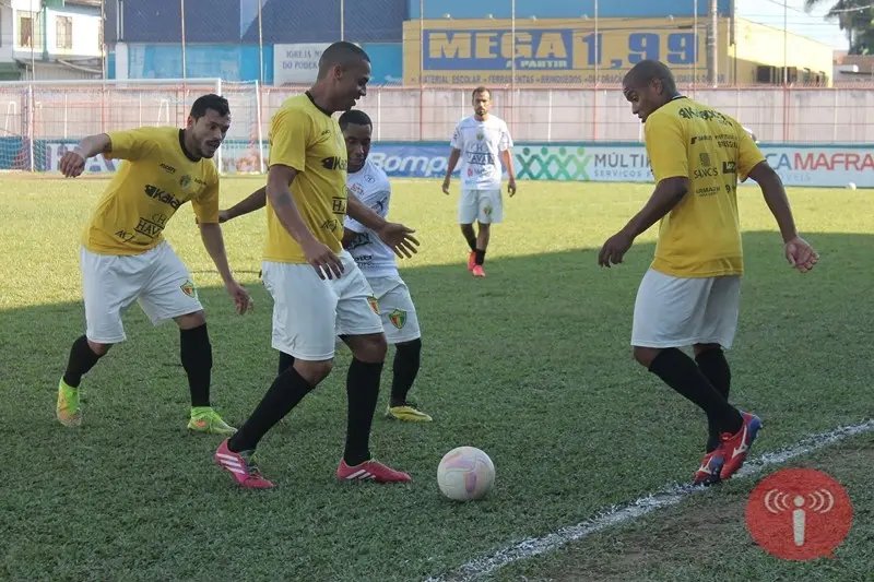 Com retornos, Mauro Ovelha mantém a base para domingo