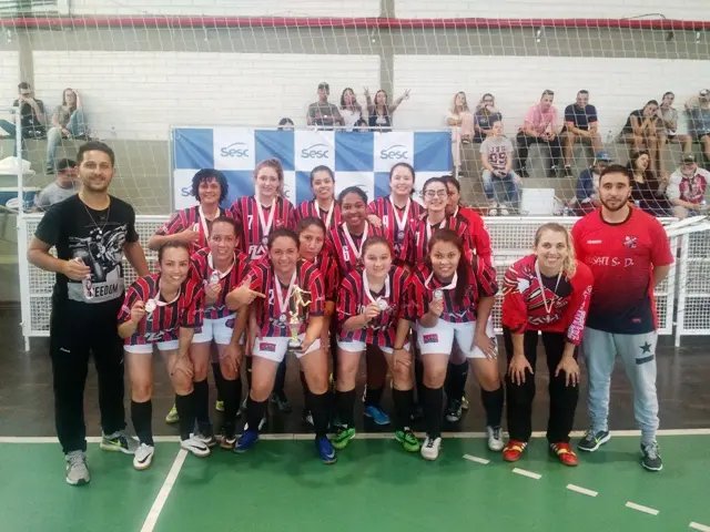 Deu Usati na Copa Sesc de Futsal Feminino