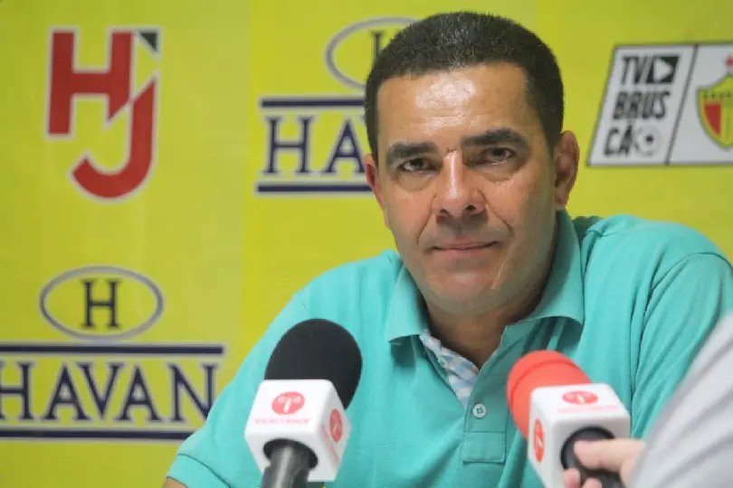 Evandro Guimar&atilde;es faz a sua estreia no Brusque FC