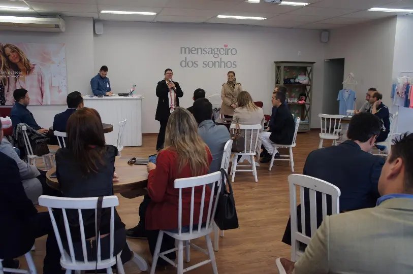 CDL Brusque recebe comitiva da CDL Jovem de Fortaleza
