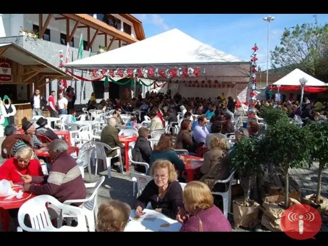 Encontro de idosos na 21ª Incanto Trentino