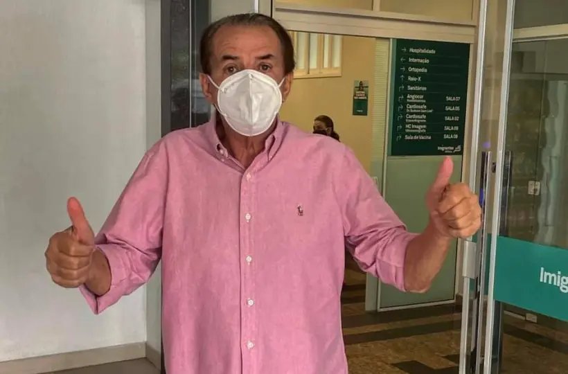 Ex-prefeito de Brusque vence o Coronav&iacute;rus 
