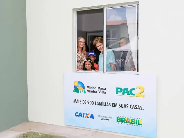 Governo suspende verbas do ′Minha Casa’ das famílias mais pobres
