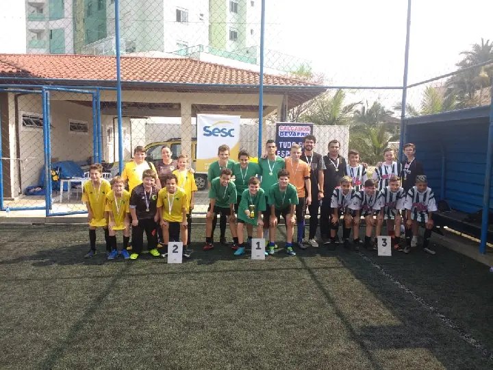 Futebol su&iacute;&ccedil;o mirim movimenta Ta&ccedil;a Gevaerd de Esportes