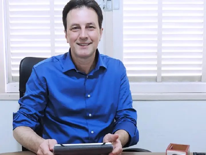 Claudio Vignatti deixa o comando do PT em SC