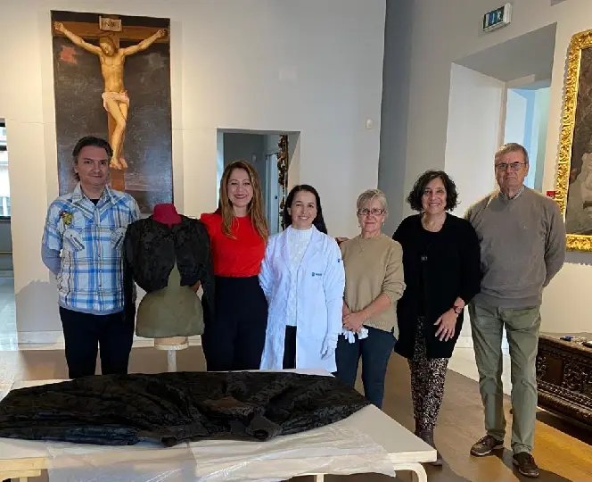 Unifebe realiza pesquisa sobre roupa de Anita Garibaldi 