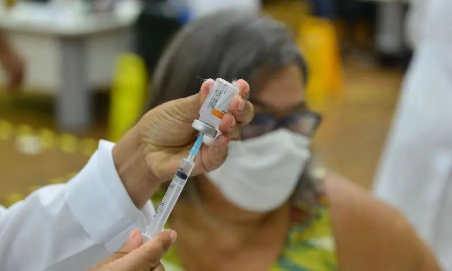 Covid-19: n&uacute;mero de mortes sobe para 361,8 mil no Brasil