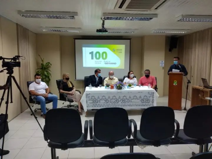  Prefeito apresenta balan&ccedil;o dos primeiros 100 dias de governo