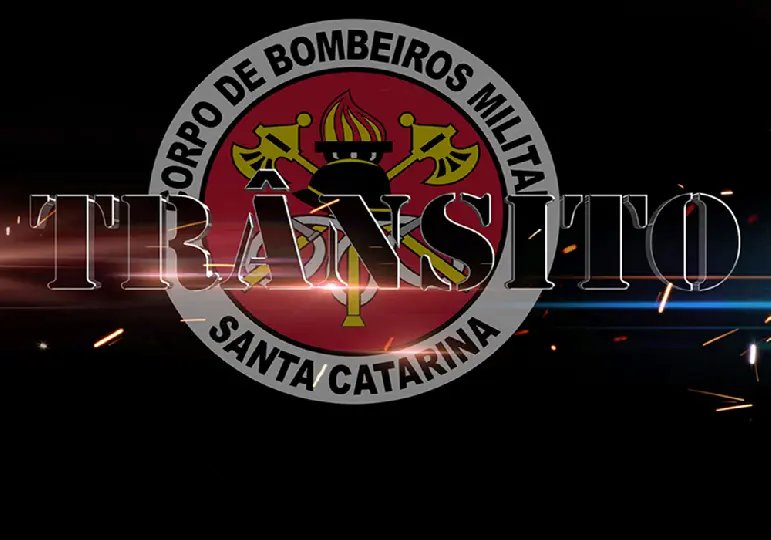 Acidente envolve carro e bicicleta no Aymor&eacute;