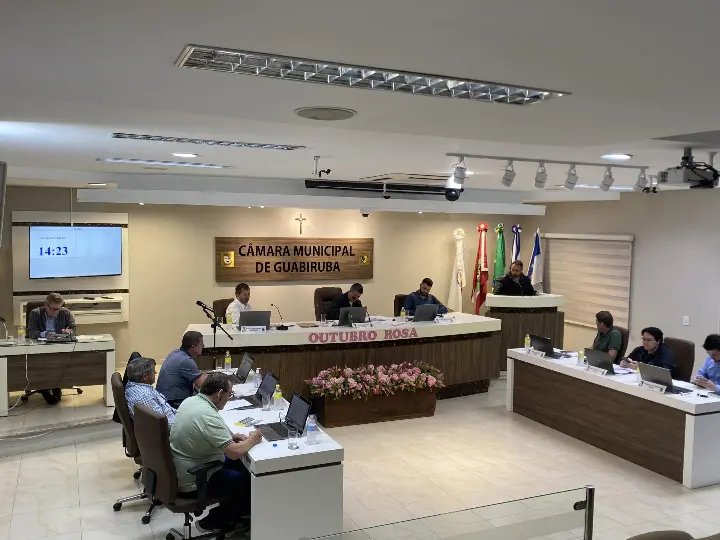 Moradores culpam vereadores por nova taxa do saneamento 