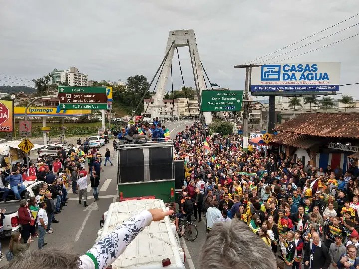 Recebidos com festa em Brusque