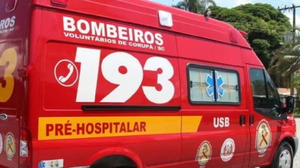 Acidente no bairro Souza Cruz mobiliza Corpo de Bombeiros 