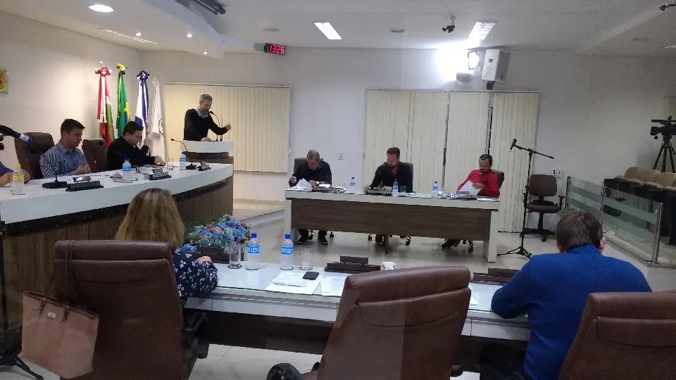 Guabiruba terá audiência pública para discutir vereadores no executivo