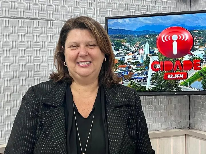 "Ainda d&aacute; tempo de votar em quem &eacute; daqui"