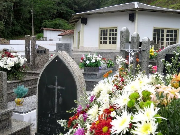 Taxa de cemitérios passa a ser cobrada a partir desta quarta-feira