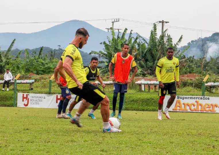 Brusque se reapresenta visando o Crici&uacute;ma