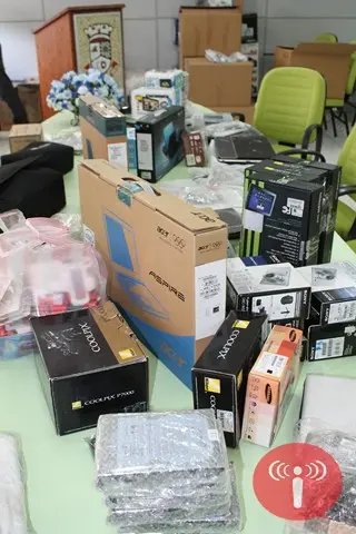 Prefeitura de Guabiruba recebe produtos da Receita