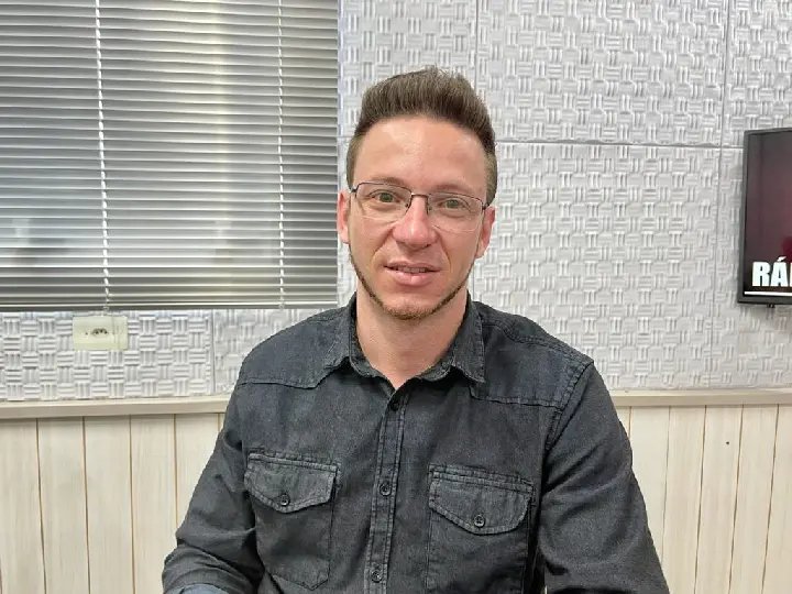 Politiza&ccedil;&atilde;o: &ldquo;Estamos pagando um pre&ccedil;o desnecess&aacute;rio em virtude disso&rdquo;