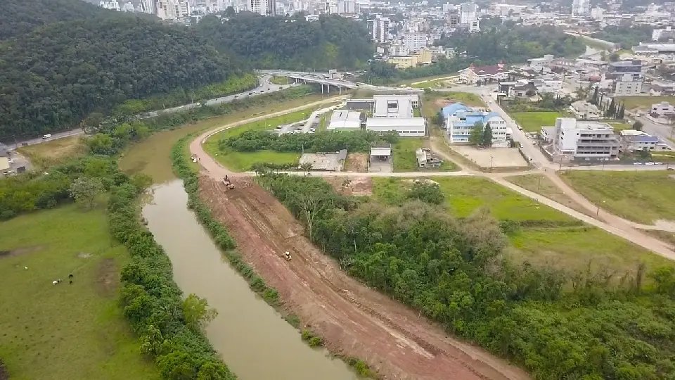 Prefeitura atualiza andamento de obras da Beira Rio sentido Dom Joaquim